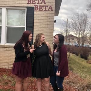 Meet your Posher, Ashley